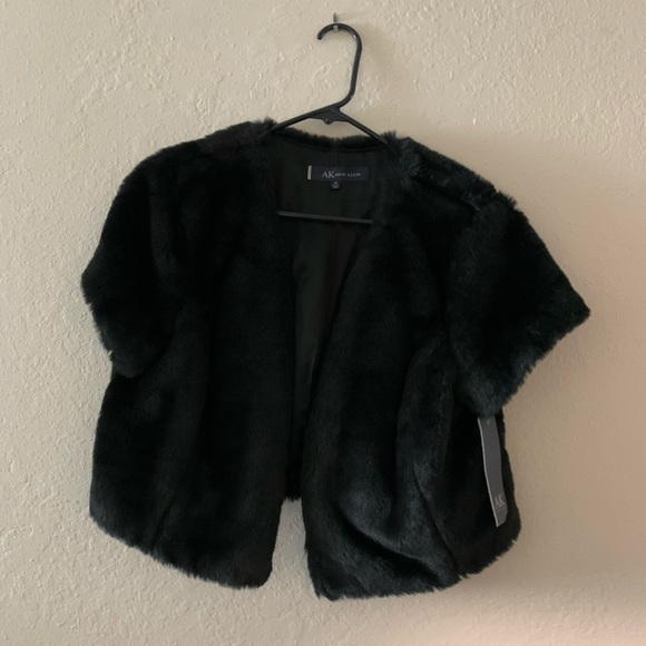 vest - Picture 2 of 3